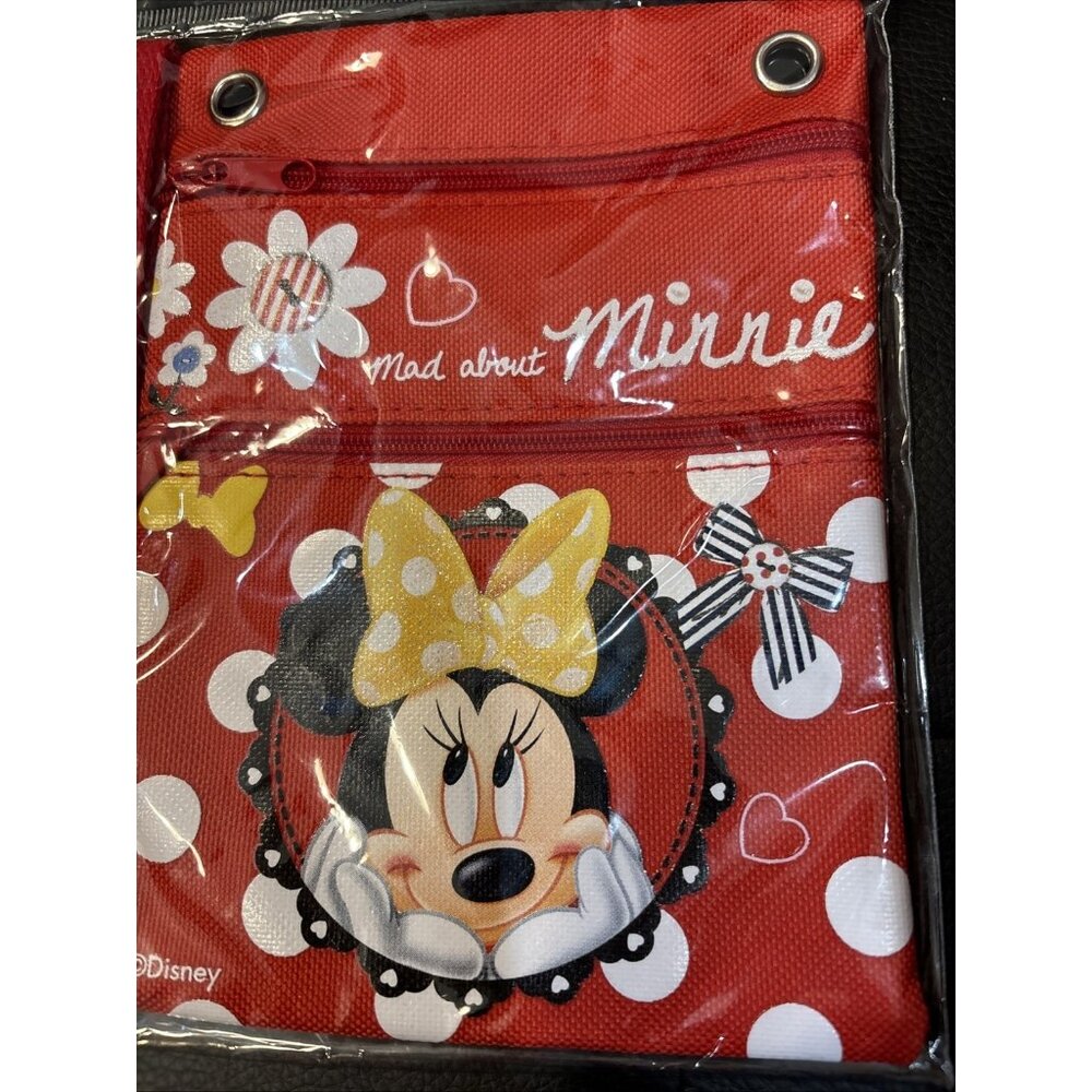 Disney Mad About Minnie Cross Body Passport Bag Adjustable Strap 7" Tall 5" Wide - Picture 3 of 3